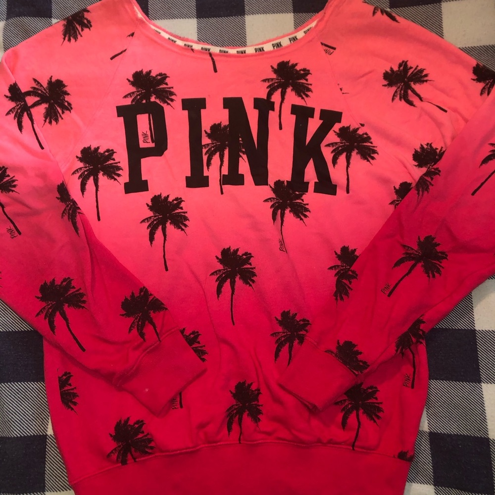 Victoria’s Secret Pink Pullover !
